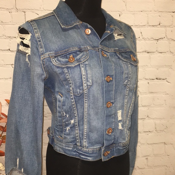 H&M Distressed Denim Jacket SM/M - Picture 2 of 9